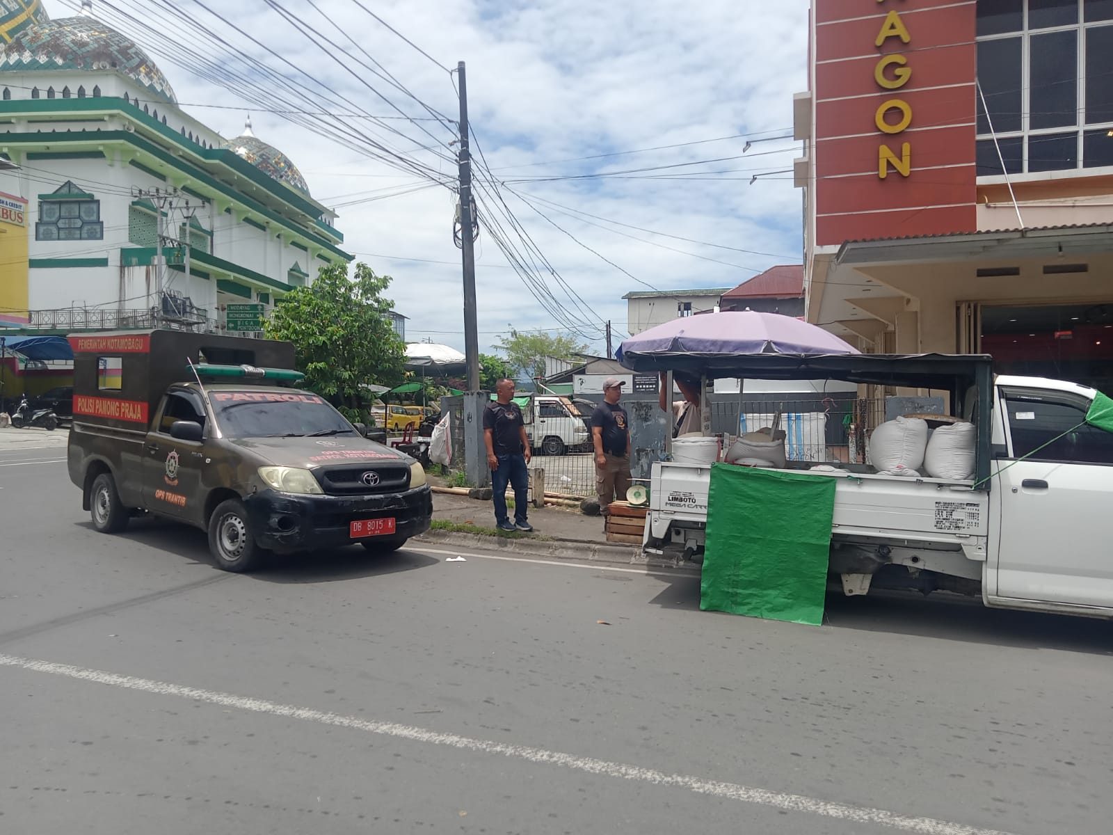 Satpol PP Kotamobagu menindaklanjuti Laporan Masyarakat di Aplikasi Siap Tertib