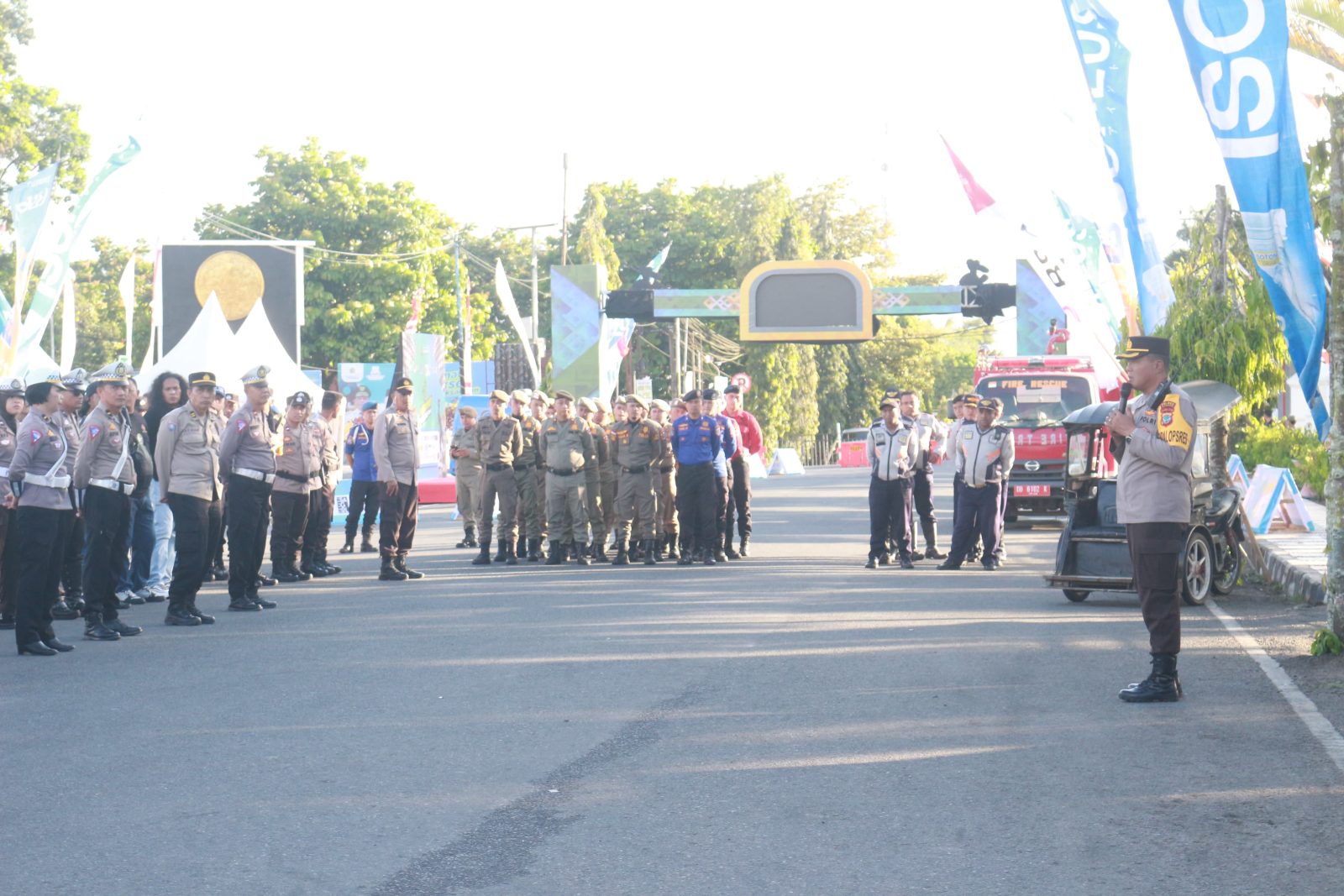APEL GELAR PASUKAN DALAM RANGKA GIAT PENGAMANAN MOTAMPOT FEST 2024 DI KOTAMOBAGU