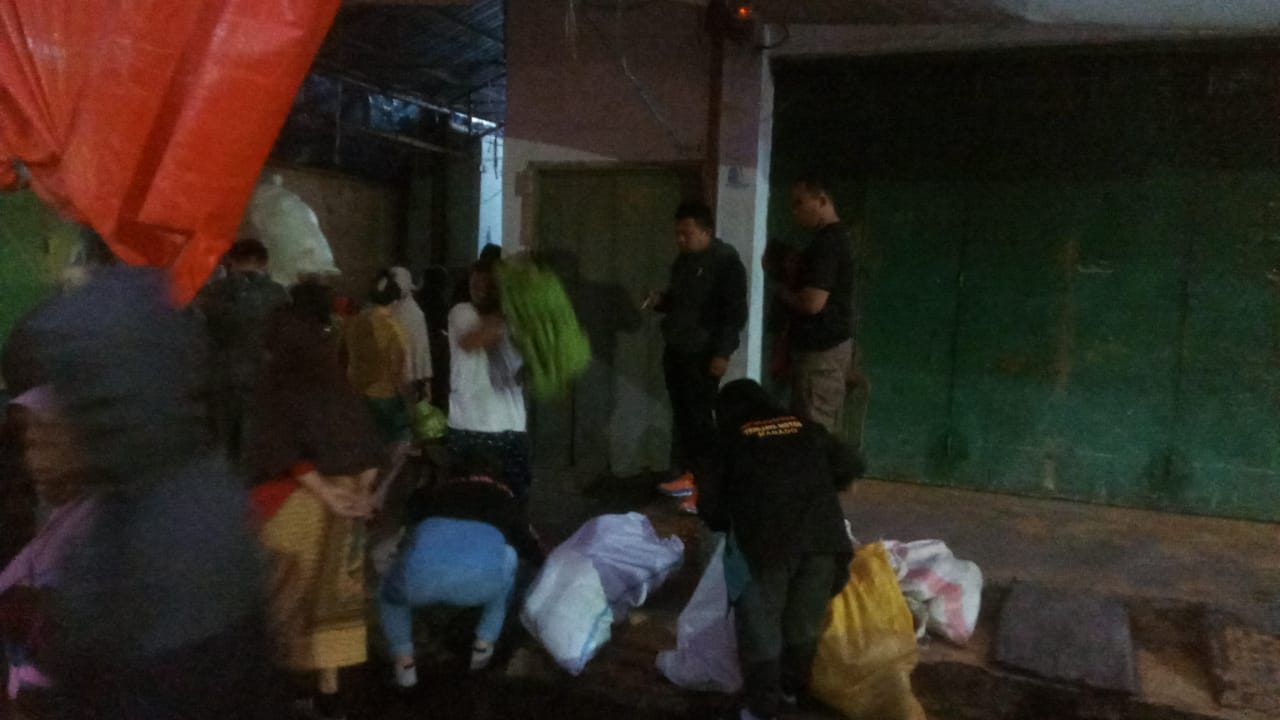 Satpol PP Kotamobagu Melakukan Patroli Rutin Subuh